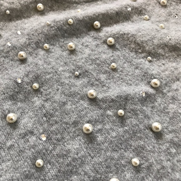 H&M Pearl Accent Wool Blend Gray Pullover Sweater Dressy Modern Preppy - Picture 6 of 11